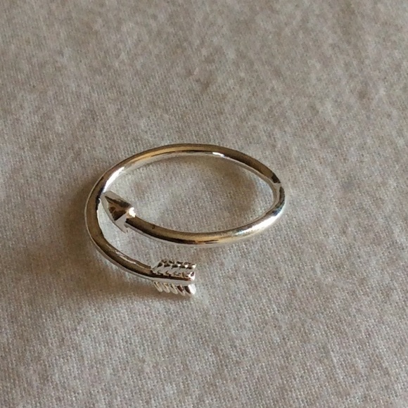 Jewelry - Cupid Lovers Silver Ring